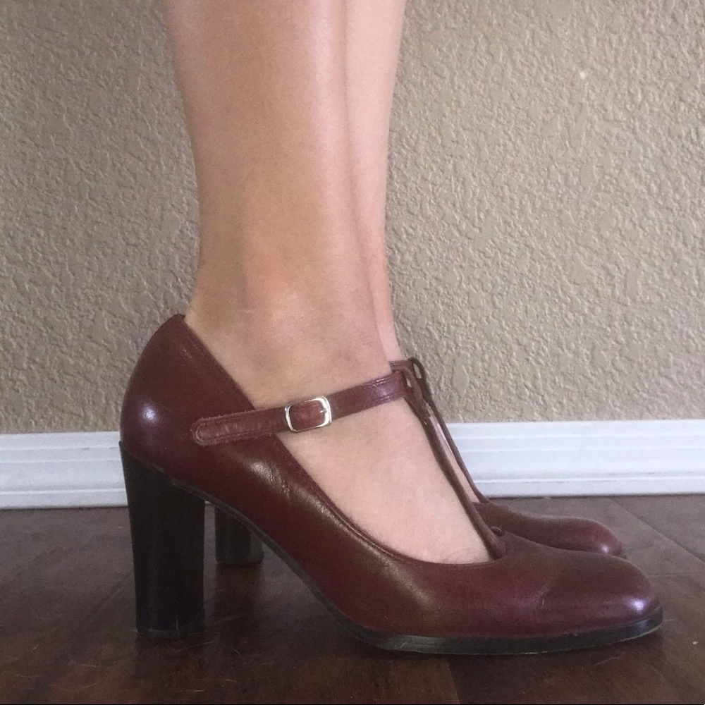 Maroon Nine West Heels (Size 8)